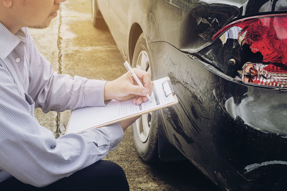 car insurance claim inspection